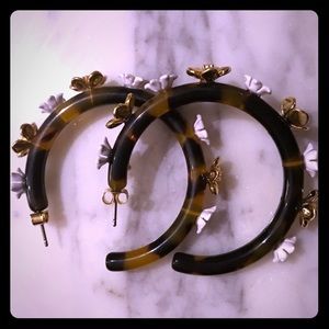 J.Crew tortoise shell hoop earrings! 🎄